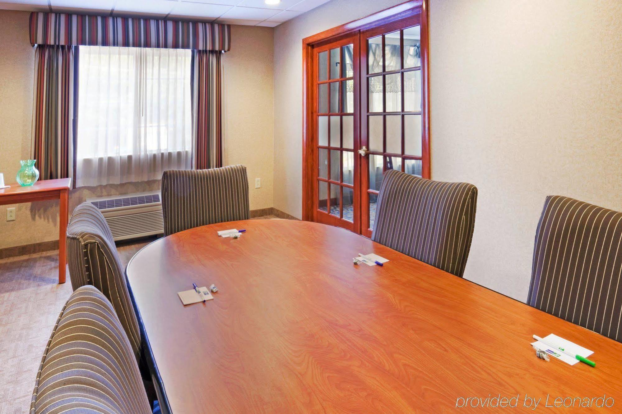 Holiday Inn Express Hotel & Suites Boston - Marlboro By Ihg Hudson Eksteriør bilde
